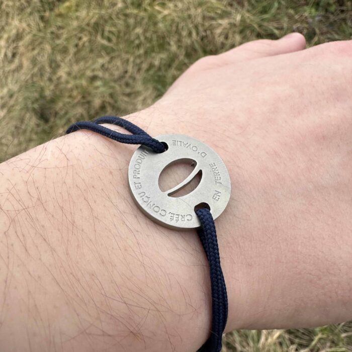 Bracelet Ovalie Original Marine Médaille en Inox Porté