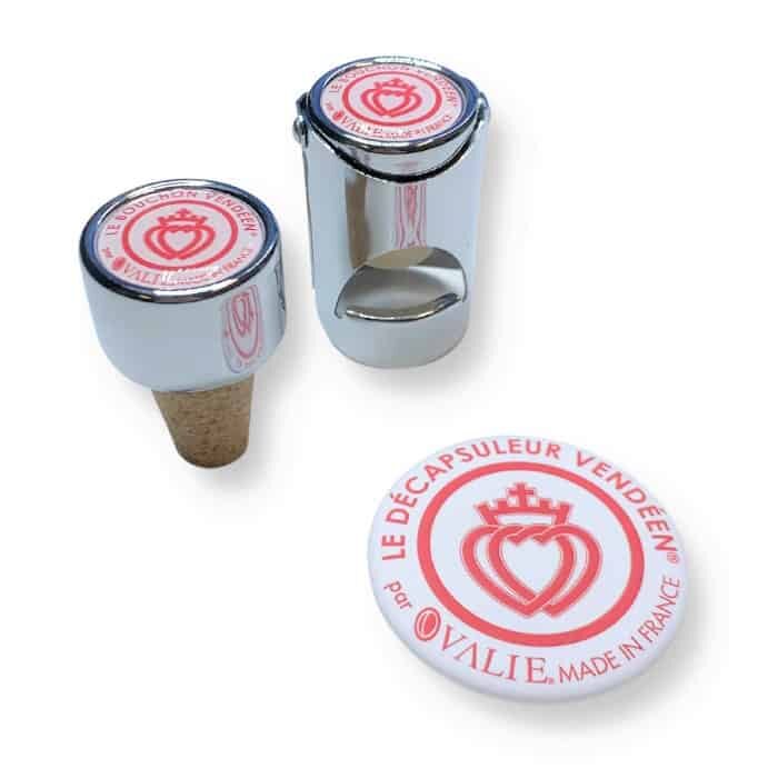 trio de bouchons à champagne et à vin vendéen avec décapsuleur