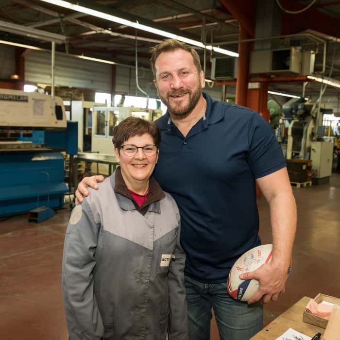 Ovalie engagement démarche sociale citoyenne solidaire